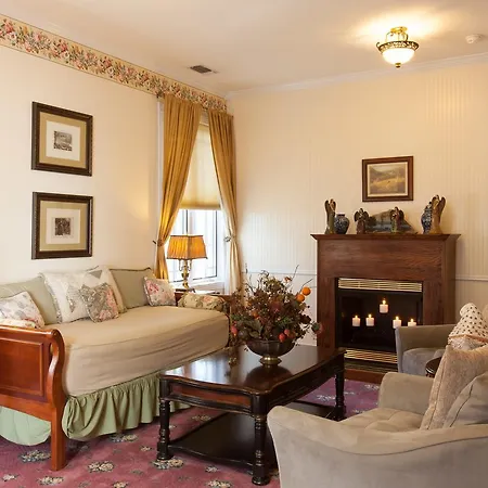 Rose Hill Retreat Aaa Four Diamond Inn Stonewall Extérieur photo