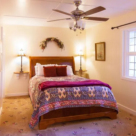 Rose Hill Retreat Aaa Four Diamond Inn Stonewall Extérieur photo